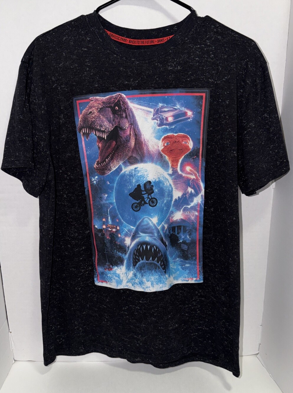 Universal Men's L Black Jurassic Park E.T. Jaws Graphic T-Shirt